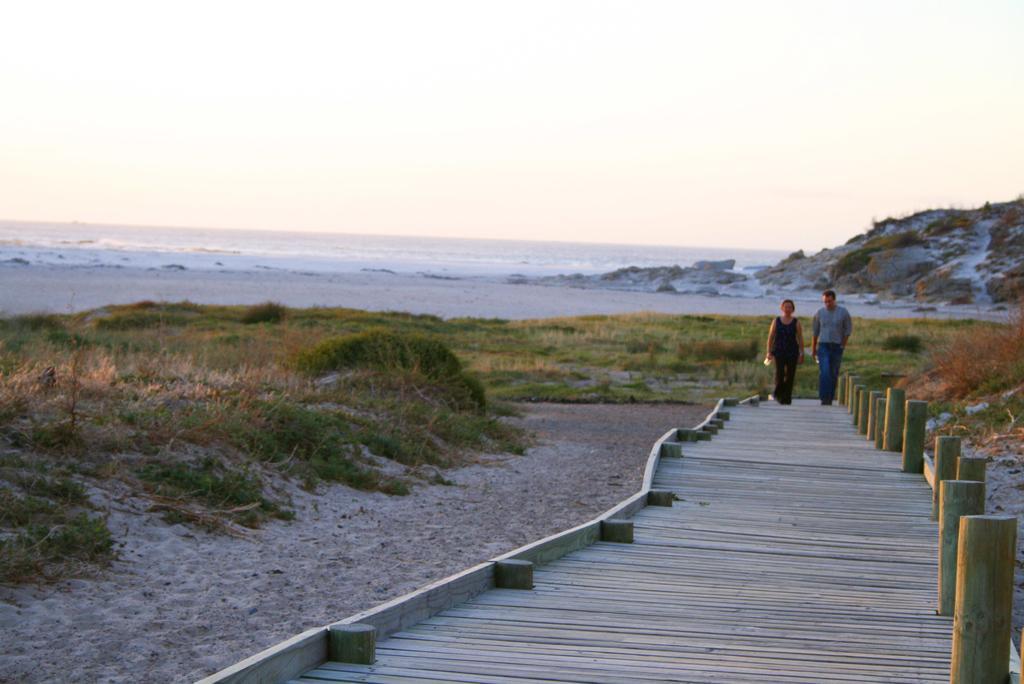 Sacred Mountain Lodge Noordhoek Exterior photo